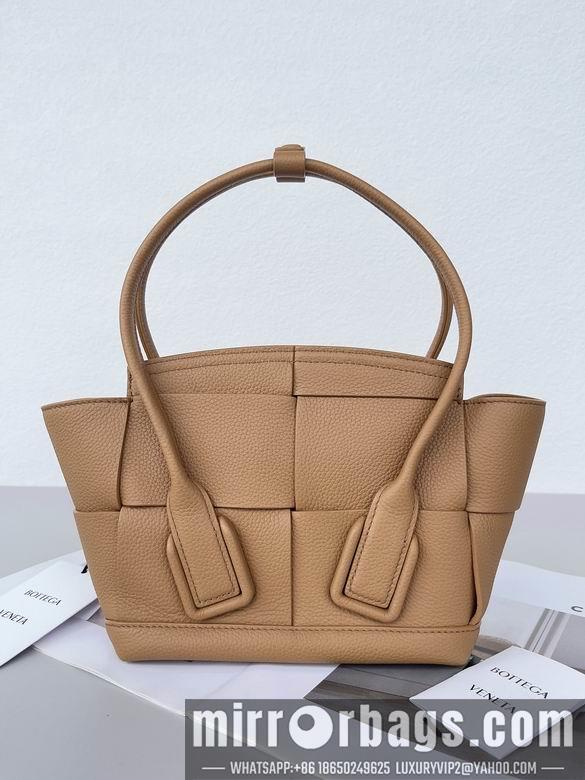 Bottega Veneta Replica Bags Arco 20x20x9cm BG 1