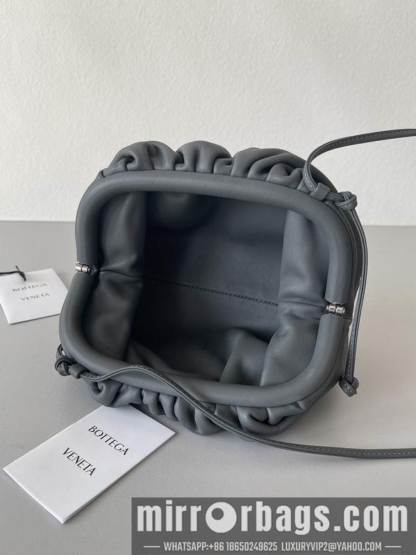 Bottega Veneta Replica Bags Pouch 23x13x5cm BG 6