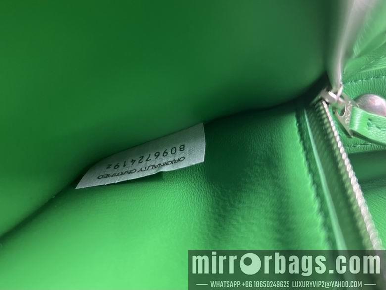 Bottega Veneta Replica Bags 6688 26x18x8cm DL 3