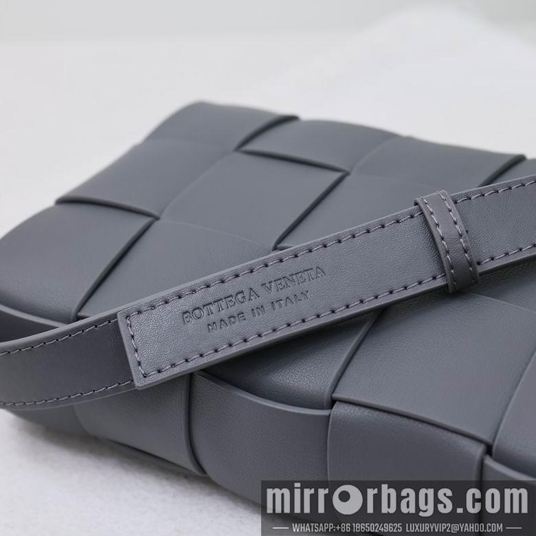 Bottega Veneta Replica Bags Cassette 3029 23X15X5.5cm XMY 11