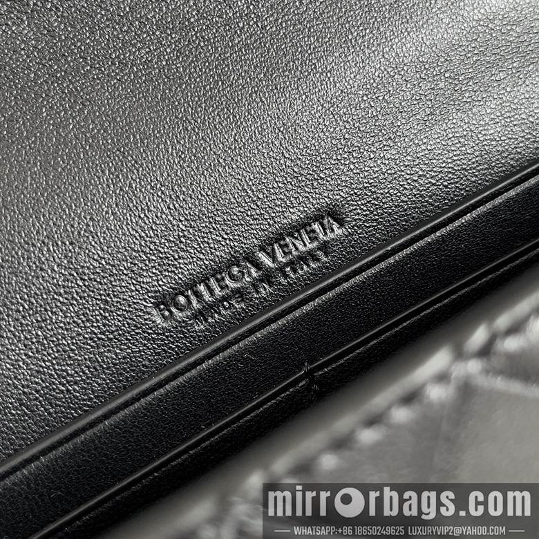 Bottega Veneta Replica Bags Andiamo 31X13X3cm 032602 YG 3