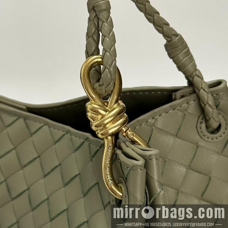 Bottega Veneta Replica Bags Parachute 211-1 26X30X20cm XMY 4