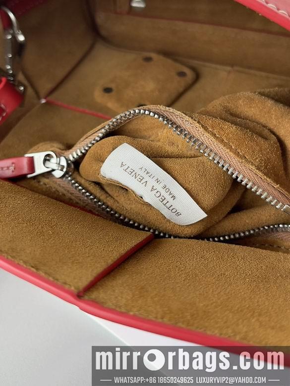 Bottega Veneta Replica Bags Arco 20x20x9cm BG 1