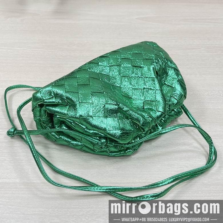 Bottega Veneta Replica Bags BV Pouch DL 1