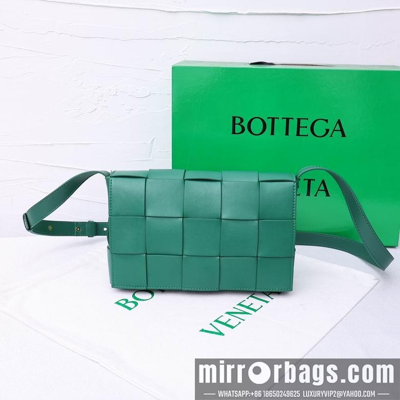 Bottega Veneta Replica Bags Cassette 3030 26X8X18cm XMY 7