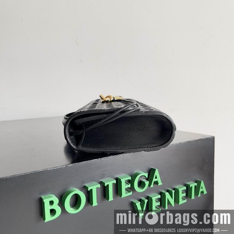 Bottega Veneta Replica Bags Andiamo 31X13X3cm 032602 YG 3