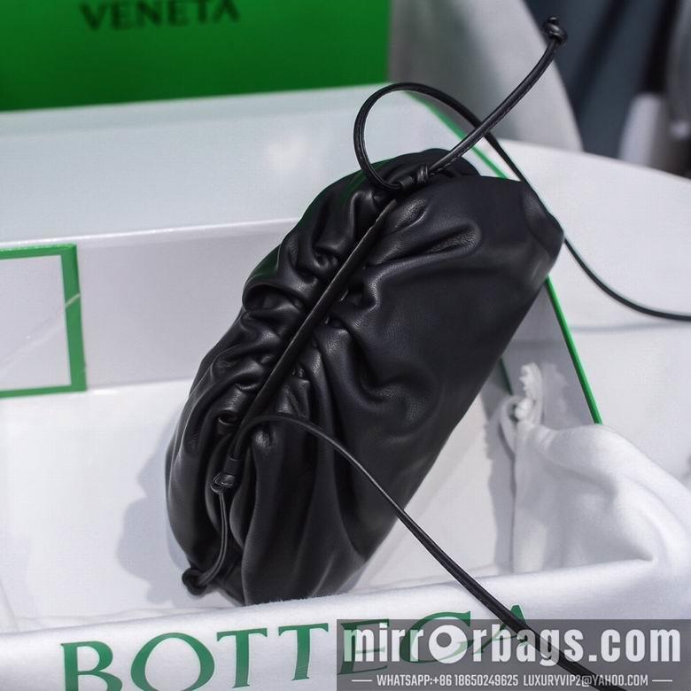 Bottega Veneta Replica Bags Pouch 22x10x6cm DL 21