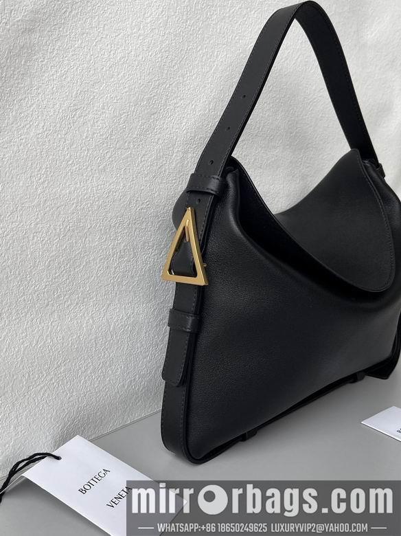Bottega Veneta Replica Bags Cradle 31.5x正面高23x反面高35x5.5cm  BG