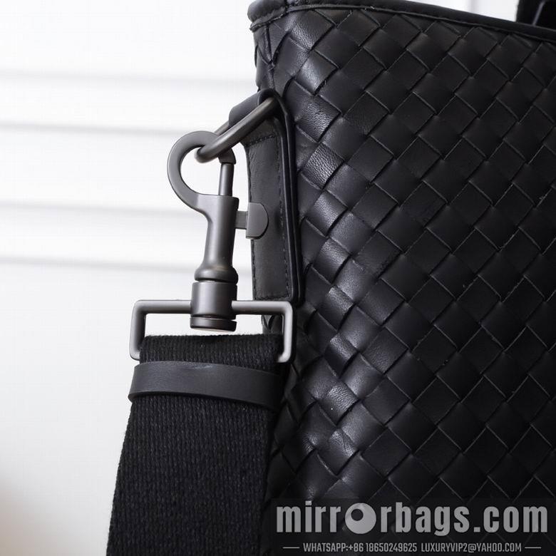 Bottega Veneta Replica Bags 7115 XM