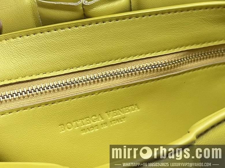 Bottega Veneta Replica Bags 6688 26x18x8cm DL 1