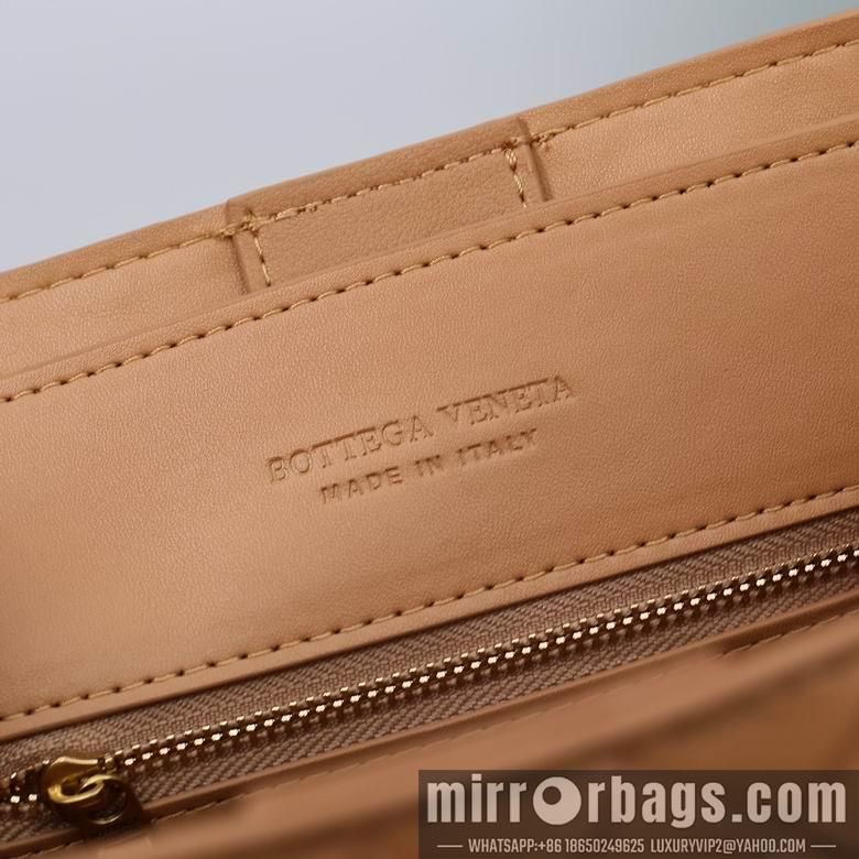 Bottega Veneta Replica Bags 5022 22X25X10.5cm XMY 4