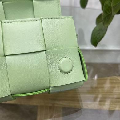 Bottega Veneta Replica Bags KF0015 17.5X9.5X5cm SL 6