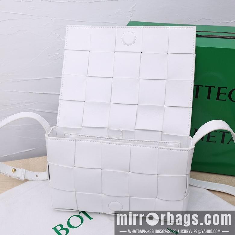 Bottega Veneta Replica Bags Cassette 3030 26X8X18cm XMY 1