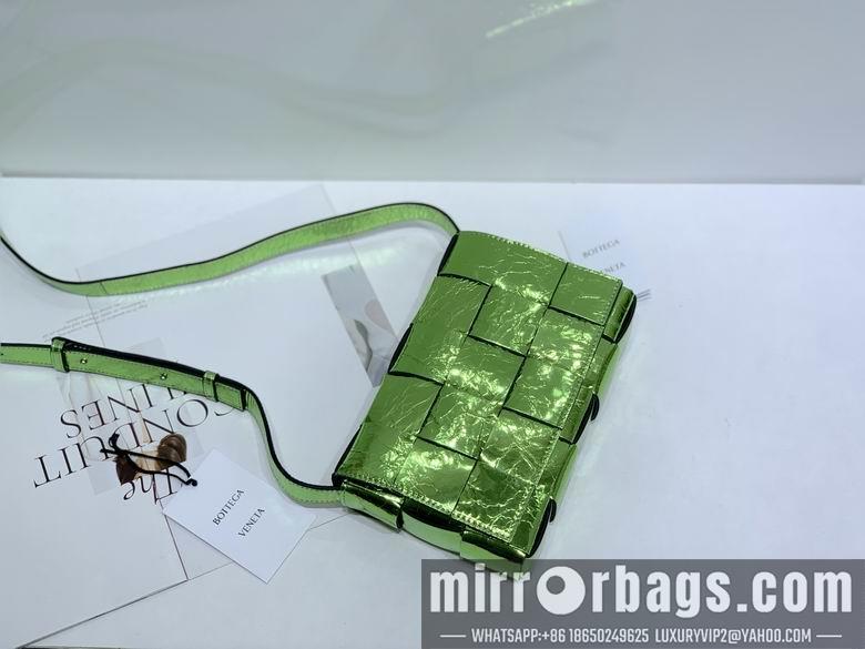 Bottega Veneta Replica Bags BV 23x15x6cm DL