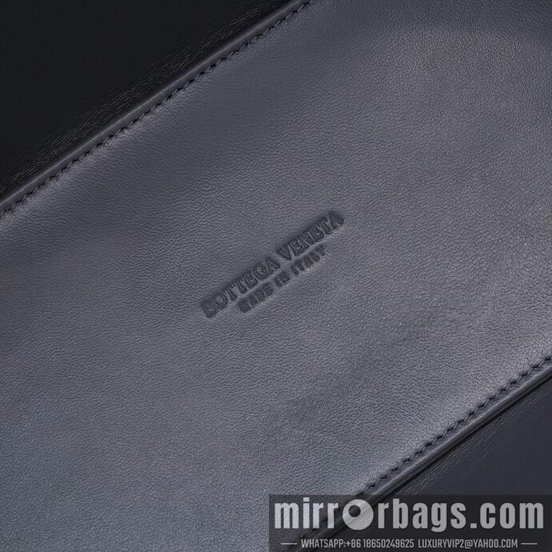 Bottega Veneta Replica Bags 2236 25X16X8cm EL 9