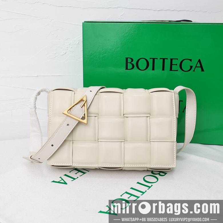 Bottega Veneta Replica Bags 3032 26X8X18cm XMY 9