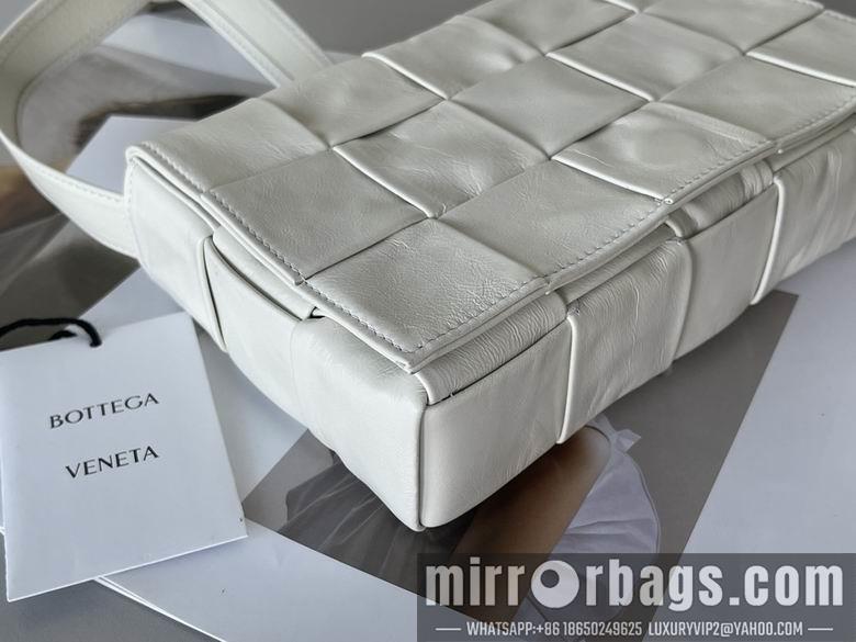 Bottega Veneta Replica Bags 667298 23x15x5cm BG 5