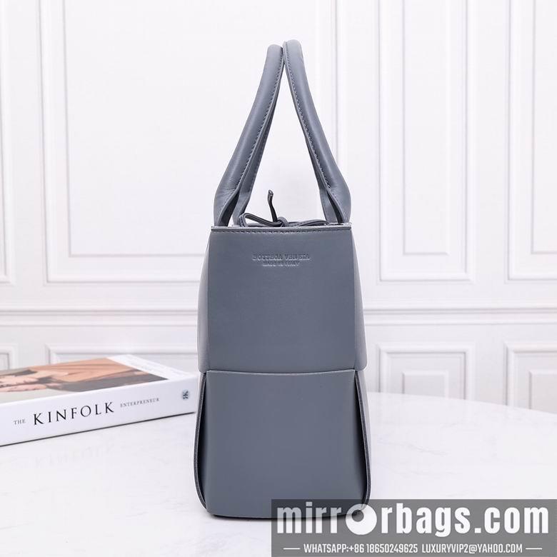 Bottega Veneta Replica Bags AD2218A 36X22X12