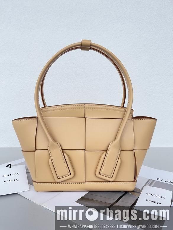 Bottega Veneta Replica Bags Arco 20x20x9cm BG 1