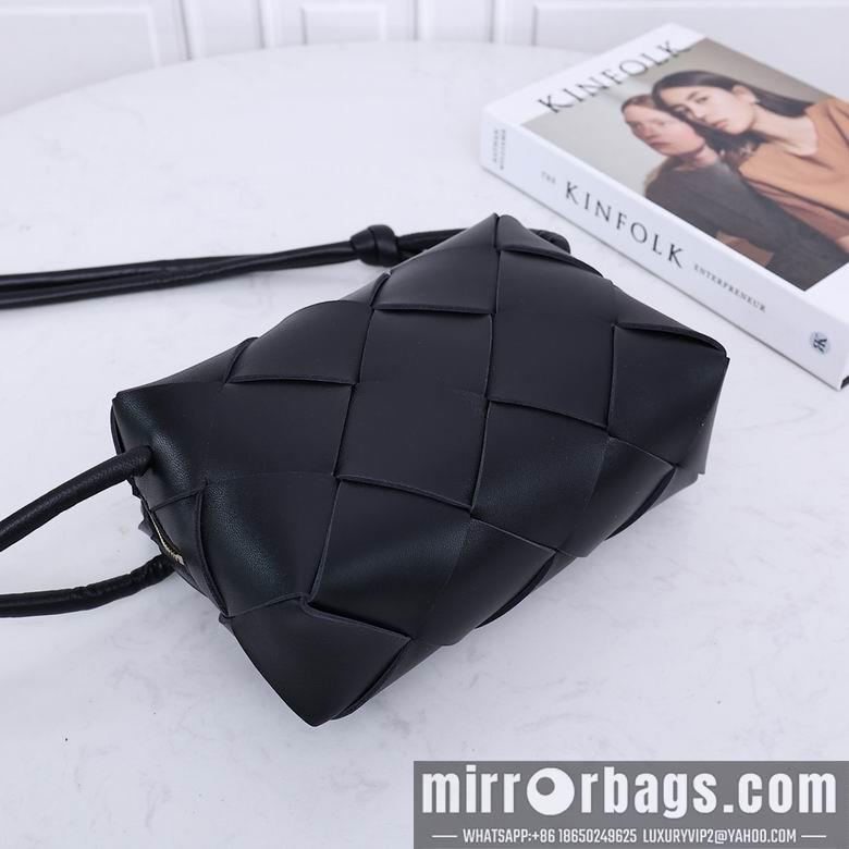 Bottega Veneta Replica Bags 2240-1 22X14.5X7.5cm EL 2