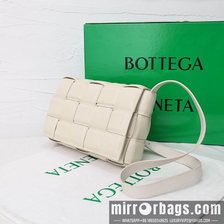 Bottega Veneta Replica Bags 3032 26X8X18cm XMY 9