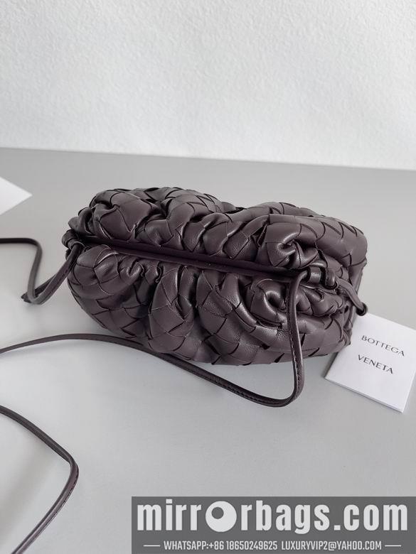 Bottega Veneta Replica Bags pouch 22x12x7cm BG 2