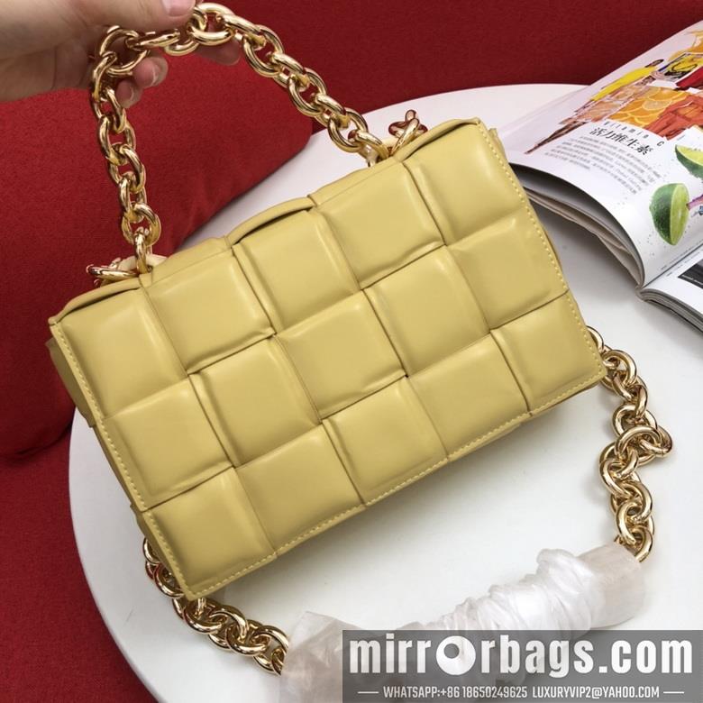 Bottega Veneta Replica Bags padded cassette 9942 26cm JY 2