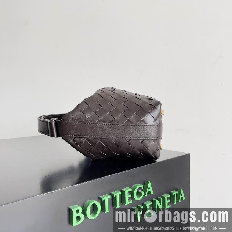 Bottega Veneta Replica Bags 754443 22X13X9cm YG 5