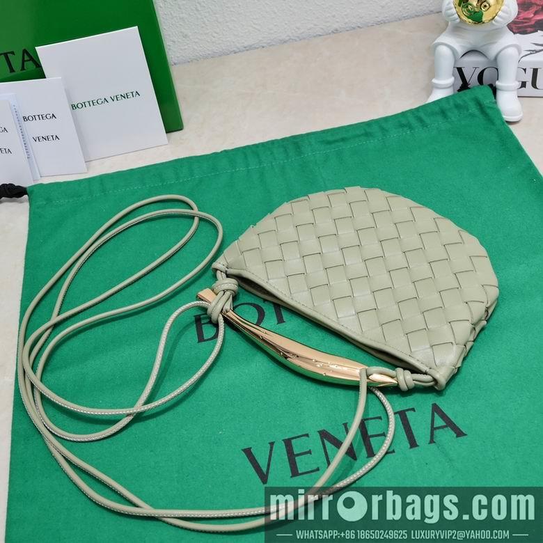 Bottega Veneta Replica Bags 6680 20X12X2.5cm EL 3
