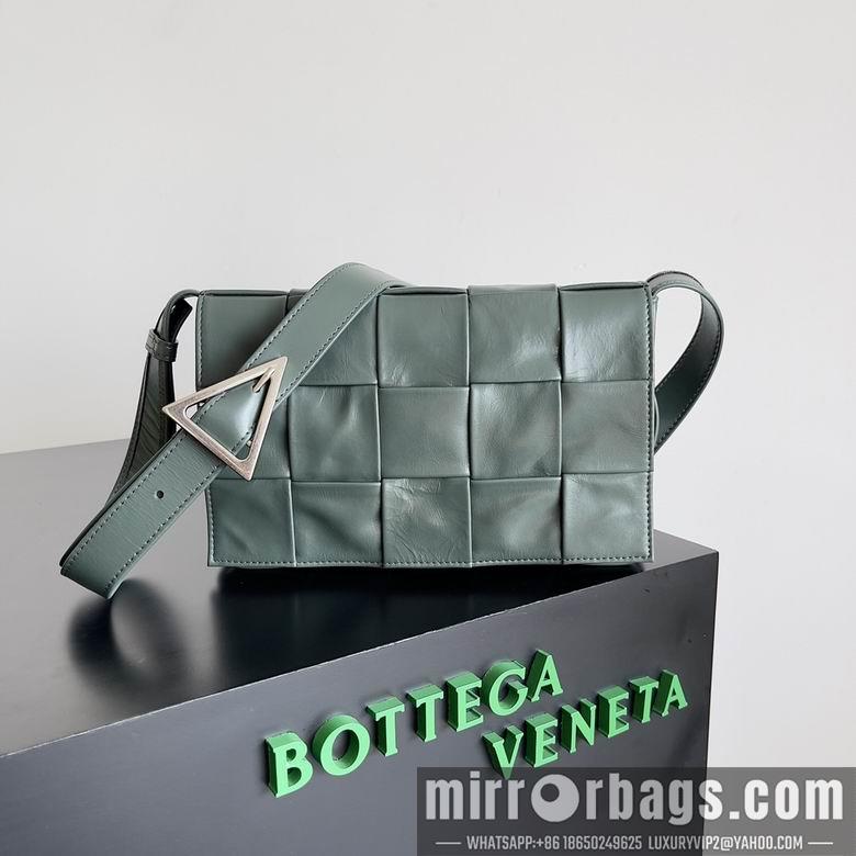 Bottega Veneta Replica Bags 667298 23x15x5cm BG 1