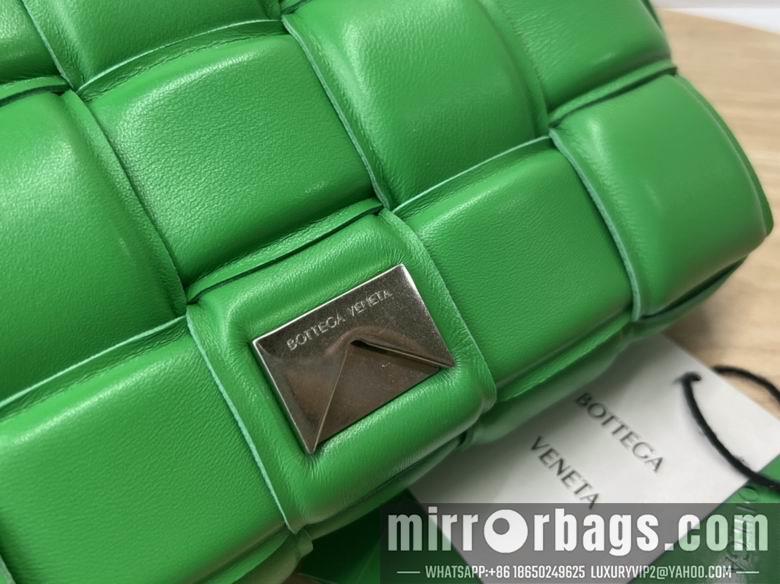 Bottega Veneta Replica Bags 6688 26x18x8cm DL 3