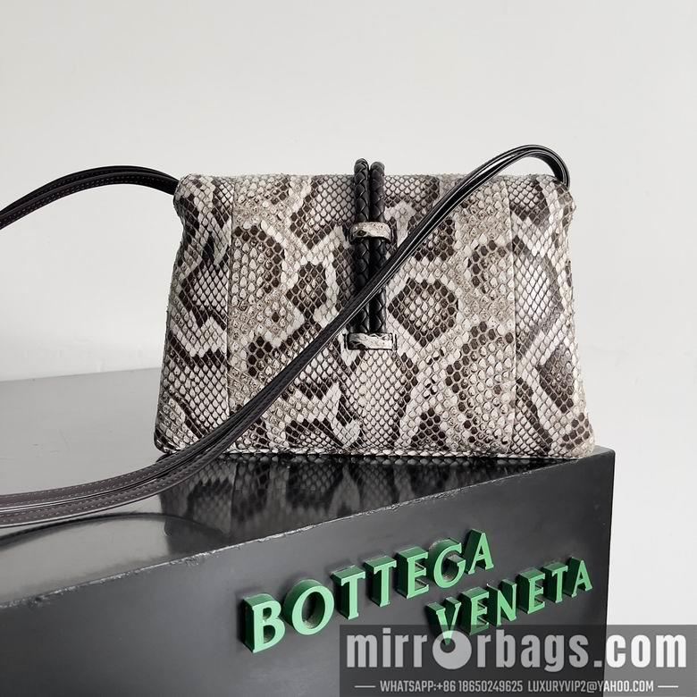 Bottega Veneta Replica Bags Liberta 27X16X6cm 011404 BG