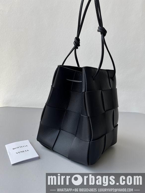 Bottega Veneta Replica Bags 680218 18x14x14cm BG 2