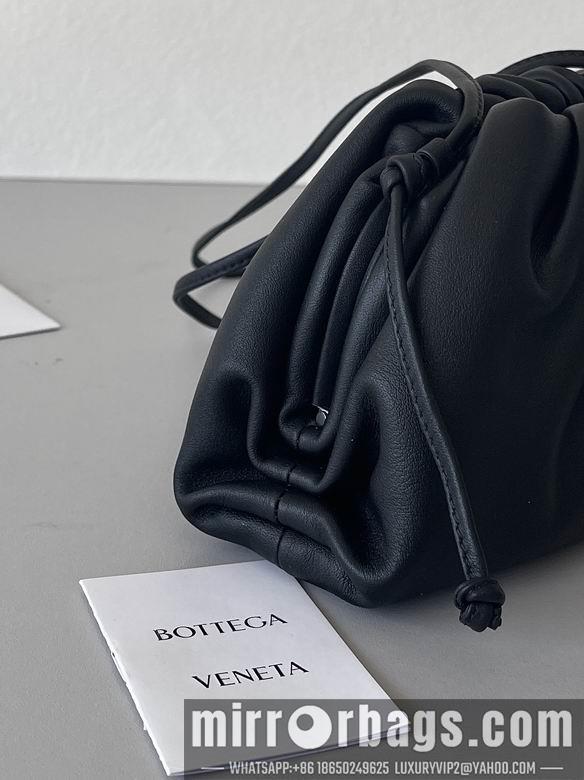 Bottega Veneta Replica Bags Pouch 23x13x5cm BG 1