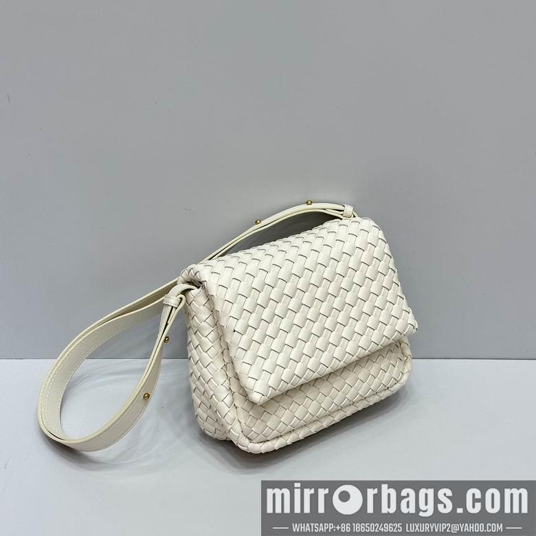 Bottega Veneta Replica Bags 20X25X6cm 031701 DN 3