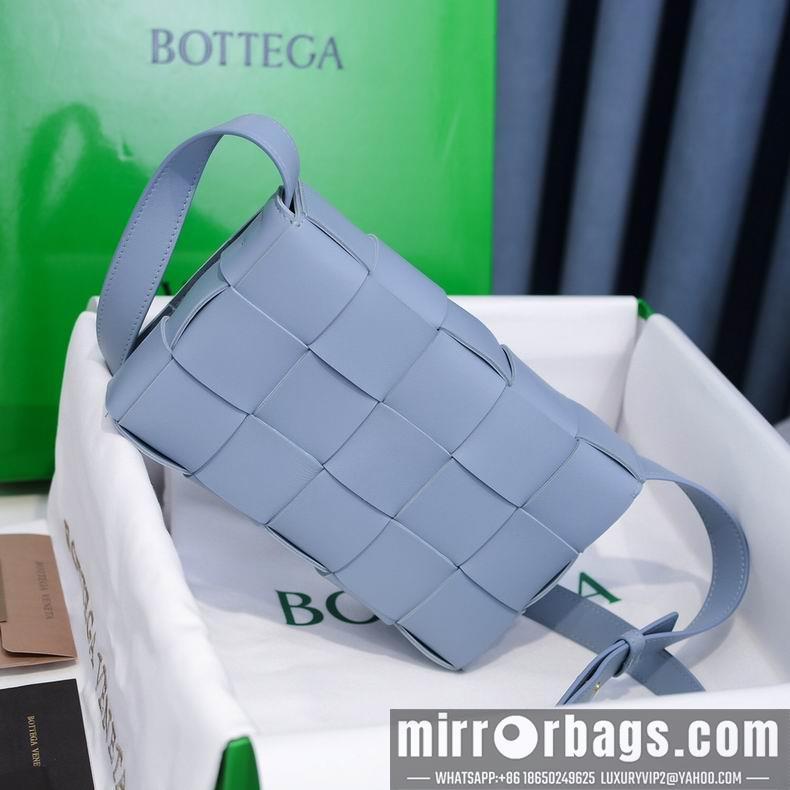 Bottega Veneta Replica Bags 6687 23x15x5 cm dl 4