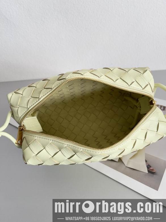 Bottega Veneta Replica Bags 680255 25x15x8cm BG 2