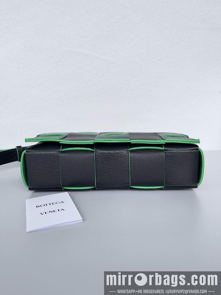 Bottega Veneta Replica Bags BV cassette 578004 23x15x6cm CN