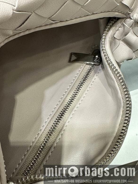 Bottega Veneta Replica Bags Jodie 6116-3 24X21X10cm JY 5