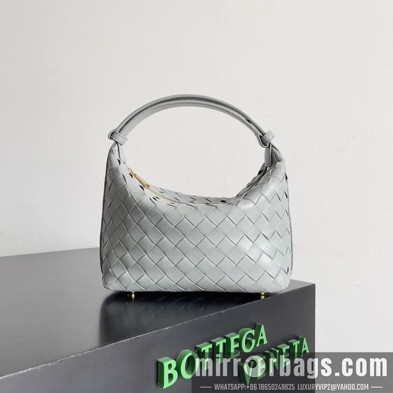 Bottega Veneta Replica Bags 754443 22X13X9cm YG 4