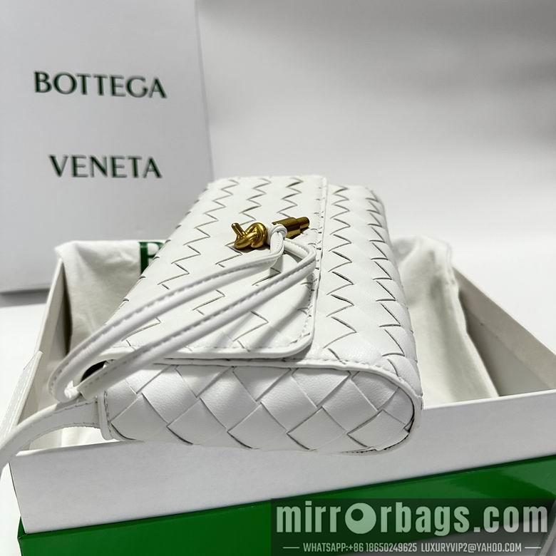Bottega Veneta Replica Bags Andiamo 6335 13.5X21.5X4.5cm XMY 1