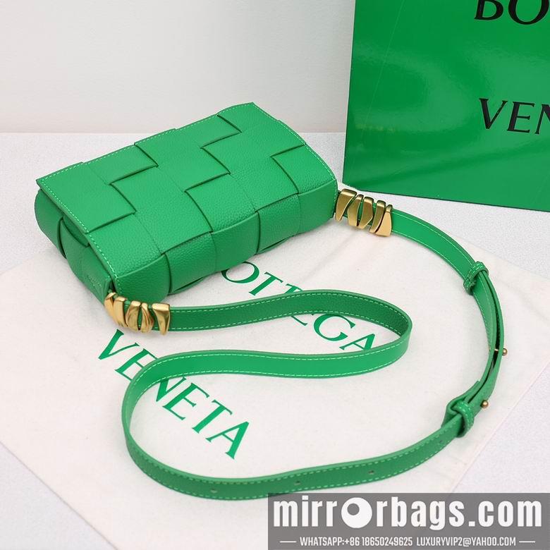 Bottega Veneta Replica Bags Cassette 3030-1 23X15X5.5cm XMY 4