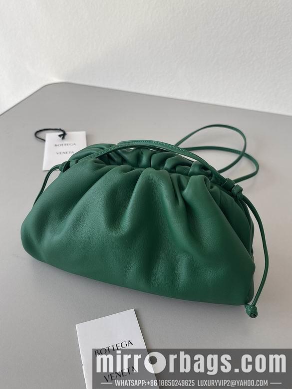 Bottega Veneta Replica Bags Pouch 23x13x5cm BG 5