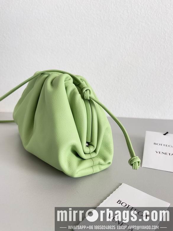 Bottega Veneta Replica Bags Pouch 23x13x5cm BG 27