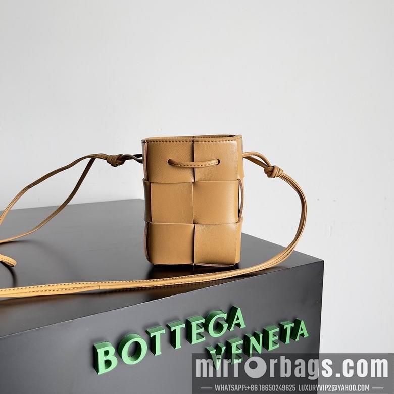 Bottega Veneta Replica Bags 680217 14x9x9cm BG 4