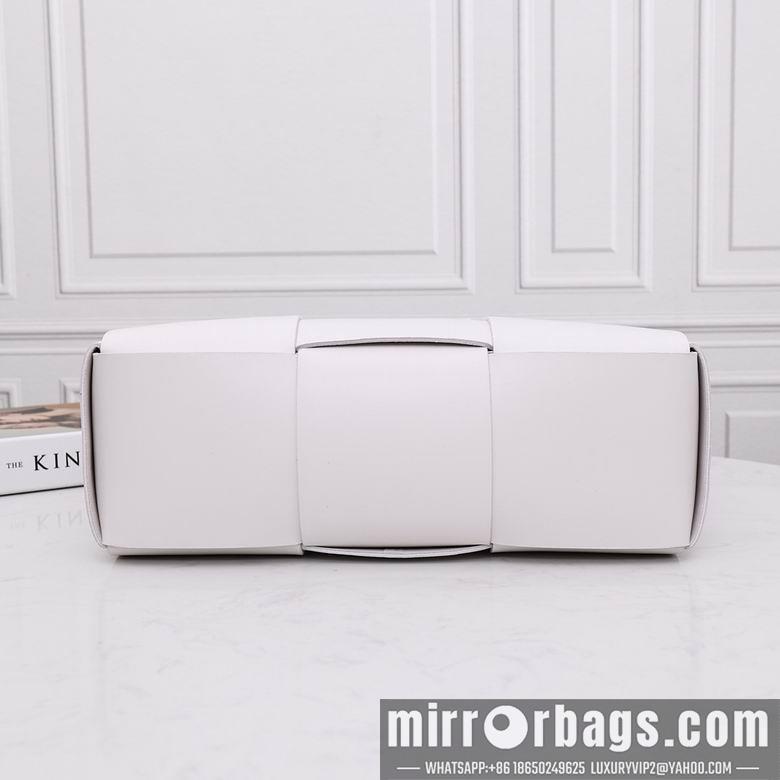 Bottega Veneta Replica Bags AD2218A 36X22X12