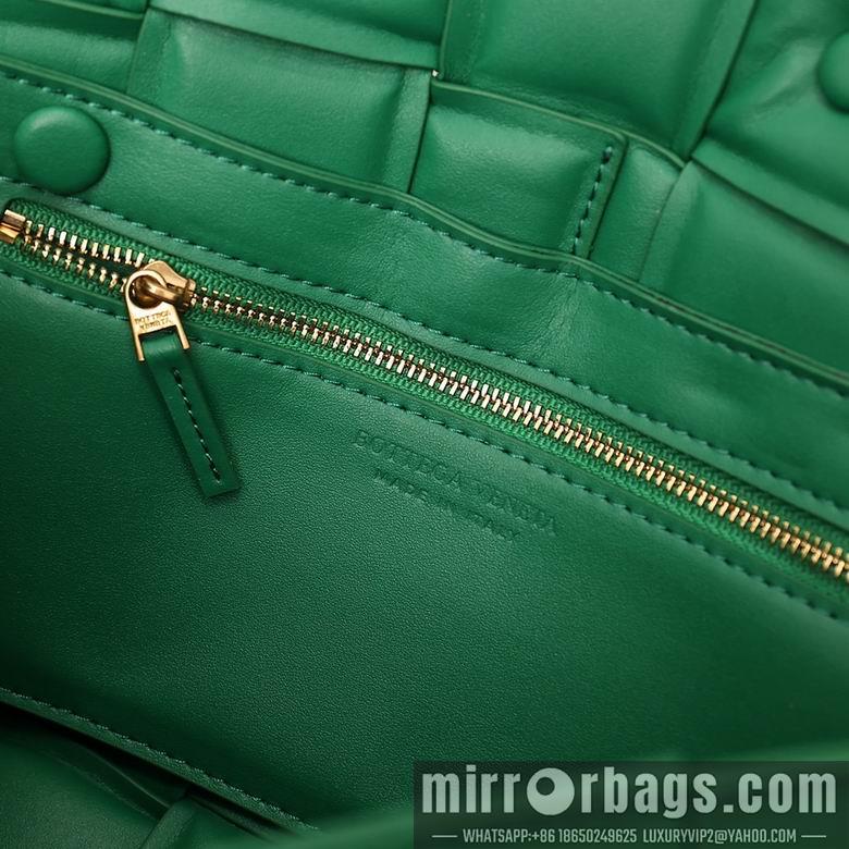 Bottega Veneta Replica Bags 3032-1 26X8X18cm XMY 5