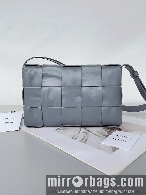 Bottega Veneta Replica Bags 667298 23x15x5cm BG 7