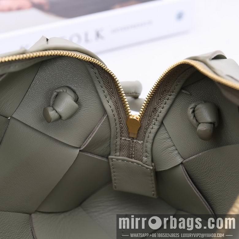 Bottega Veneta Replica Bags 2240-1 22X14.5X7.5cm EL 4