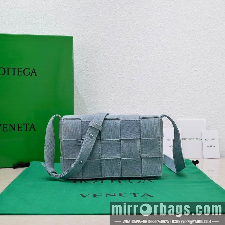 Bottega Veneta Replica Bags 6687 23x15x5.5cm BG